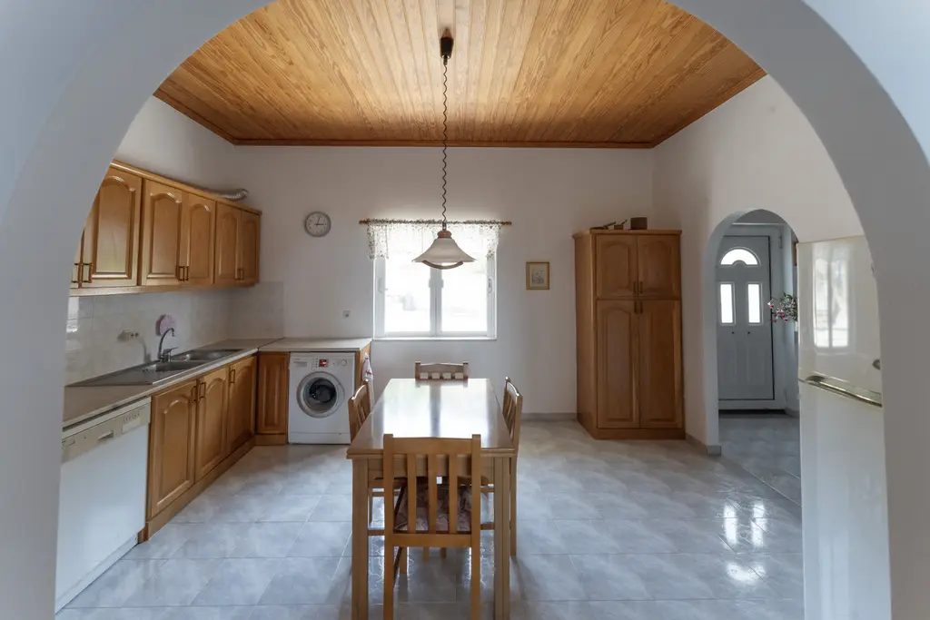 Kitchen and dining area