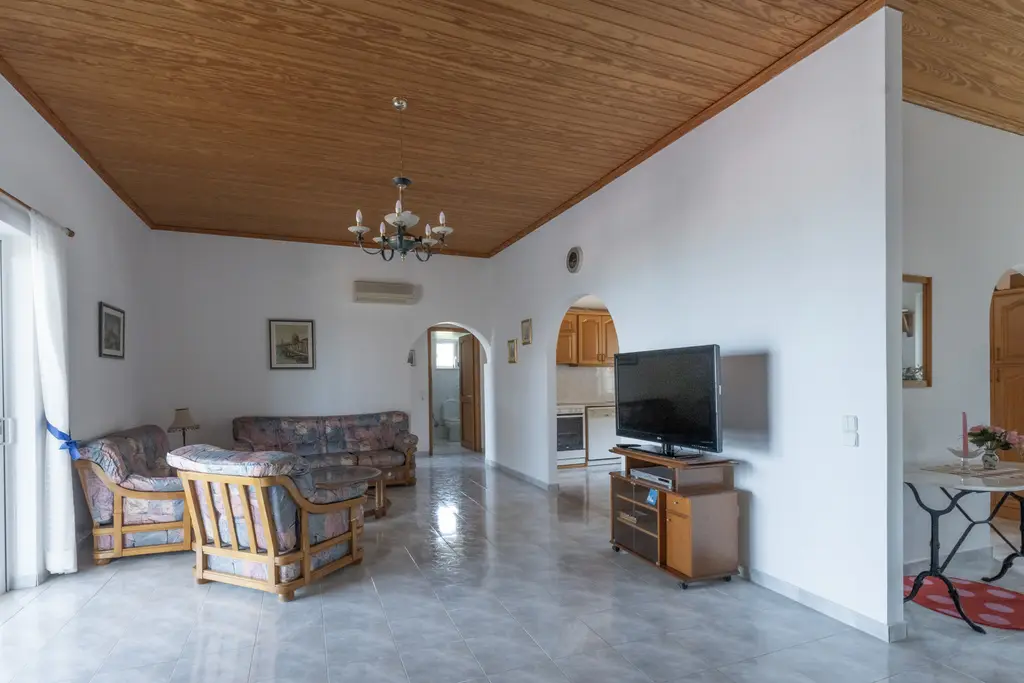 Living room towards the terrace doors